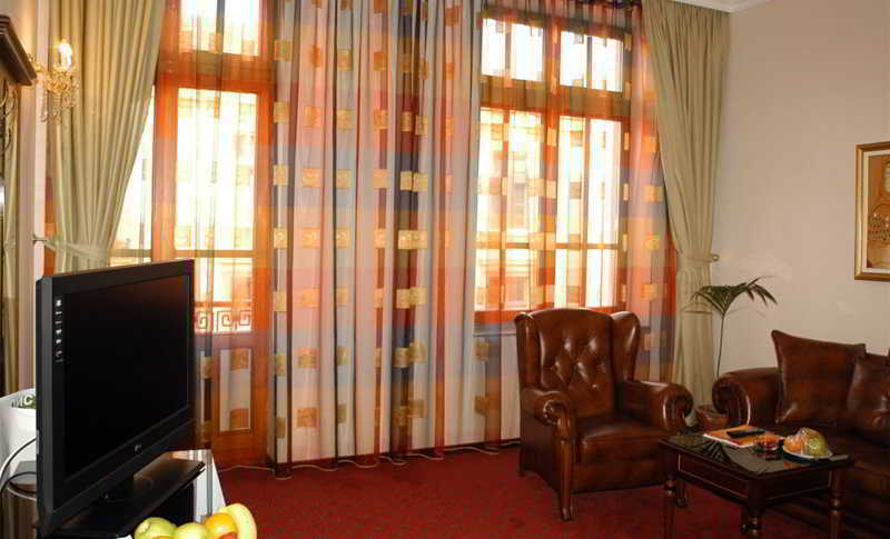 ביטולה Hotel Millenium מראה חיצוני תמונה