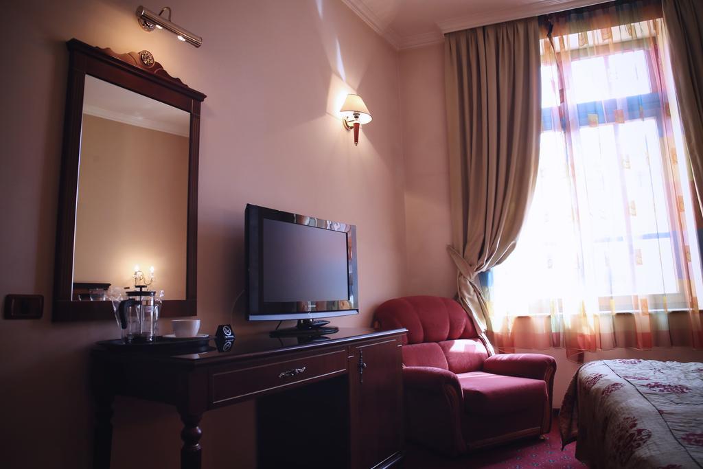 ביטולה Hotel Millenium מראה חיצוני תמונה