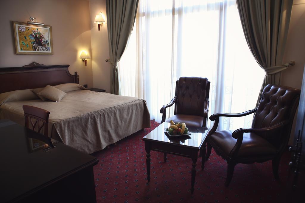 ביטולה Hotel Millenium מראה חיצוני תמונה