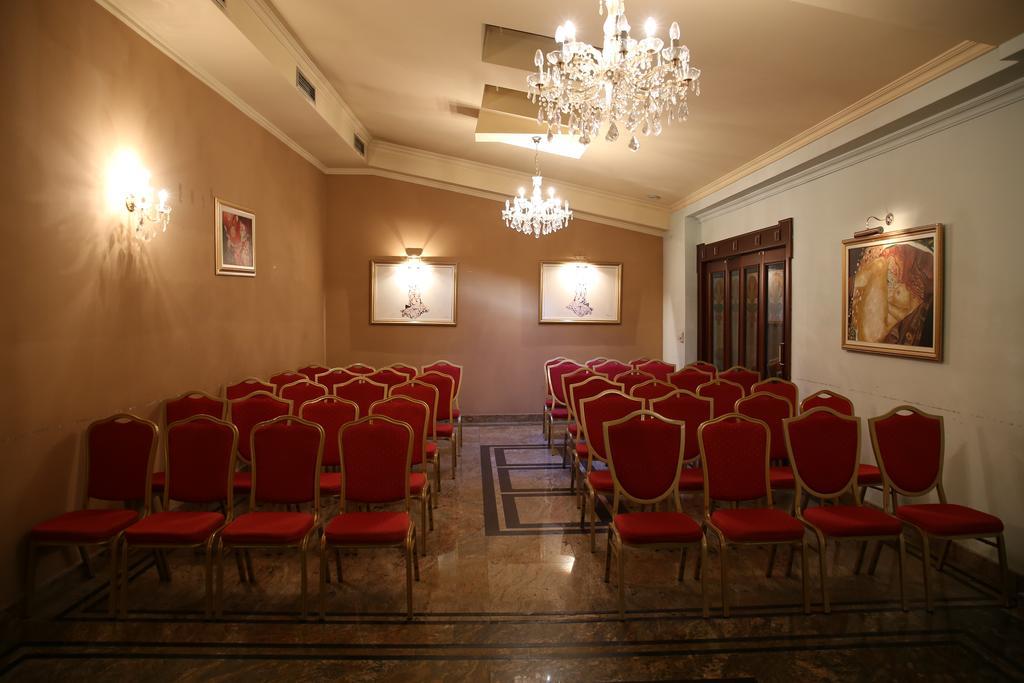 ביטולה Hotel Millenium מראה חיצוני תמונה