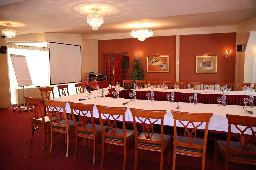 ביטולה Hotel Millenium מראה חיצוני תמונה
